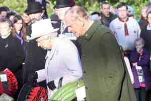 The Queen and Duke of Edinburgh mark Gallipoli withdrawal