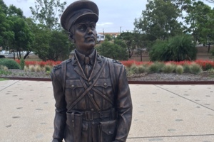 Maryborough, Chapman and James VC