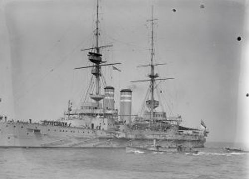 HMS Queen