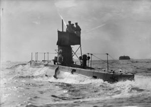 HMS B6